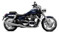 Мотоцикл Triumph Thunderbird. Аренда мотоциклов от туроператора Cosmopolitan Travel. Rent a bike!