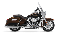 Мотоцикл Harley-Davidson® Road King®. Аренда мотоциклов от туроператора Cosmopolitan Travel. Rent a bike!