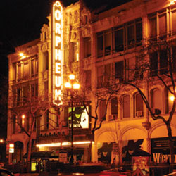 Купить онлайн билеты на мюзиклы, шоу и спектакли в Сан-Франциско! Orpheum Theatre Tickets Buy Online!