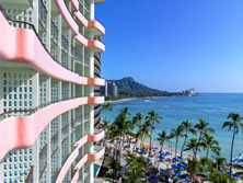 Бронирование онлайн отеля The Royal Hawaiian, A Luxury Collection Resort (Ройал Хавайян, Гонолулу, Оаху, Гавайи, США). Нажмите для входа в систему онлайн-бронирования (откроется в новом окне).