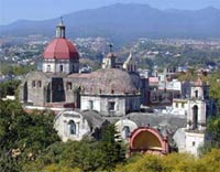 Куэрнавака (Cuernavaca) - 'город вечной весны'. Экскурсии в Мехико.