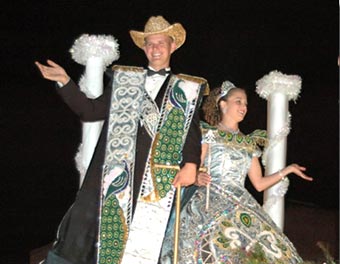 ' ' -   ' ', -,  (Fiesta Flambeau Night Parade in San Antonio, Texas)