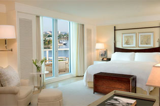 Отель 'The Ritz-Carlton Fort Lauderdale' (Ритц Карлтон Форт-Лодердейл) 5*+, штат Флорида, США. Стандартный номер с боковым видом на океан.