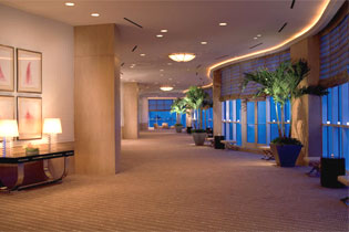 Отель 'The Ritz-Carlton Fort Lauderdale' (Ритц Карлтон Форт-Лодердейл) 5*+, штат Флорида, США. Интерьеры отеля (Променад).