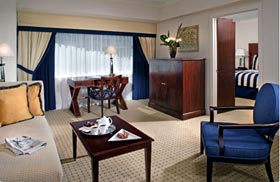 Отель 'The Ritz-Carlton South Beach' (Ритц Карлтон Саут-Бич), номер Suite с видом на океан.